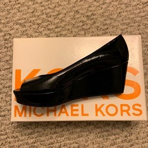 Kors by Michael Kors - Bristol platform size 6.5M